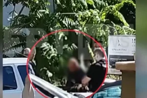 Γυναικοκτονία στον Βόλο: Βίντεο-ντοκουμέντο από την στιγμή της σύλληψης του 40χρονου