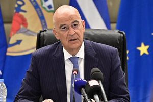 Δένδιας: Όλες οι αλλαγές στις Ένοπλες Δυνάμεις