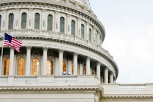 Διάταγμα Τραμπ: Τα ομοσπονδιακά κτίρια να είναι κατά προτίμηση σε κλασικό στυλ