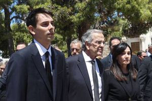 Το πρώτο μήνυμα του Κώστα Σαμαρά μετά την κηδεία της αδελφής του – «Ευχαριστώ από τα βάθη της καρδιάς μου»