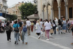 Χθες σήμερα αύριο 23/8/2025