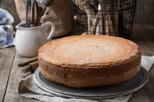 Φανουρόπιτα: Συμβολισμοί, μυστικά και 3 συνταγές που ίσως σας φανερώσουν όσα ψάχνετε