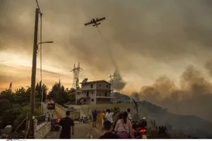 Δύο συλλήψεις στη Νάξο για φωτιά σε απορρίμματα – 42 πυρκαγιές σε 24 ώρες