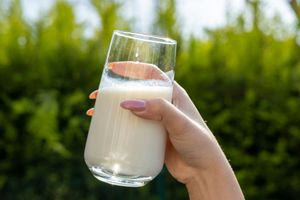 Νωπό γάλα προκάλεσε ασθένειες σε 21 άτομα στη Φλόριντα, ανάμεσά τους και 6 παιδιά