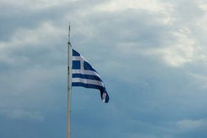 ΔΝΤ: Κατεβάζει τον πήχη της ανάπτυξης στην Ελλάδα