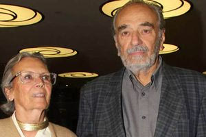 Δημήτρης Καλλιβωκάς: Αυτός είναι ο λόγος που μετέφερε τη τυφλή σύζυγό του σε ίδρυμα στην Τήνο