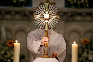 Σύρος: «Τρύπα» στα ταμεία της ελληνικής Καθολικής Εκκλησίας