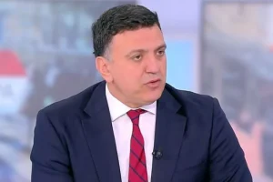 «Αδειάζει» τον Κικίλια το θύμα του άγριου ξυλοδαρμού στο πλοίο – «Κανένα παράπονο από το Λιμενικό στα Χανιά»