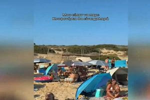 Κουφονήσια: Τα viral στιγμιότυπα με τις ασφυκτικά γεμάτες παραλίες από λουόμενους