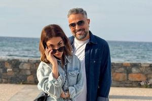 Βάσω Λασκαράκη – Λευτέρης Σουλτάτος: Στην γιορτή του οφτού στα Ανώγεια με τα παιδιά τους