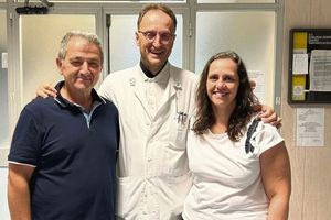 Το θαύμα του Δημήτρη: Ο 15χρονος από το Μέτσοβο μιλά και τρώει μετά τη μεταμόσχευση ήπατος