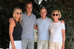 Τον πρωθυπουργό του Λουξεμβούργου φιλοξένησε ο Κυριάκος Μητσοτάκης στην Τήνο