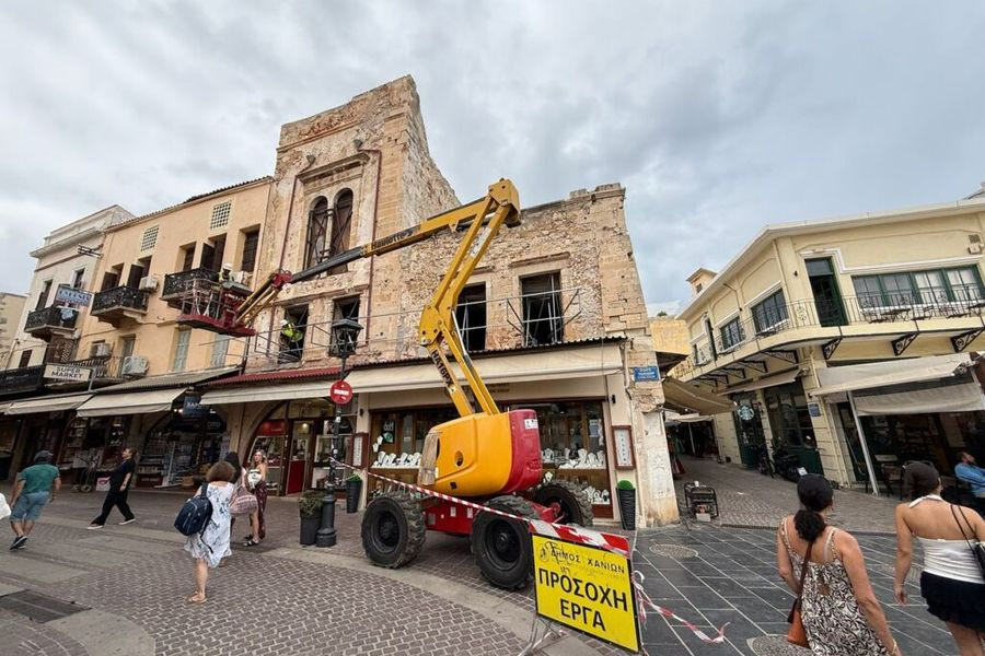 Θωρακίζεται το παλιό δημαρχείο Χανίων: Προετοιμασίες για την οριστική ανακατασκευή του