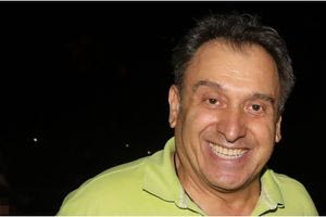 Πάνος Σταθακόπουλος: Ποτέ δεν πήγα διακοπές ως παιδί γιατί δούλευα, μπάνιο στη θάλασσα έκανα για πρώτη φορά στο Γυμνάσιο