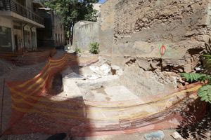 Ηράκλειο: Θάφτηκε με χώμα το μοναδικό πατητήρι στην Αγία Τριάδα (φωτογραφίες)