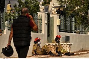 Κάθε καλοκαίρι, η ίδια καταστροφή και η ίδια ανούσια συζήτηση