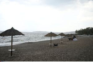 Έρχεται φθινοπωρινό Σαββατοκύριακο με καταιγίδες – Ποιες περιοχές θα επηρεαστούν