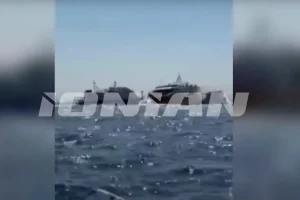 Ζάκυνθος: Φωτιά σε τουριστικό σκάφος με 168 επιβάτες – Μεταφέρθηκαν με ασφάλεια στη στεριά