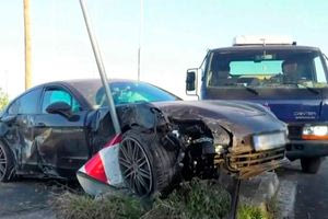 Παραδέχθηκε ότι οδηγούσε η ιδιοκτήτρια της Porsche στο τροχαίο στη Θεσσαλονίκη – Είχε καταναλώσει αλκοόλ