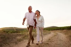 Πόσα βήματα την ημέρα μειώνουν τον κίνδυνο καρκίνου; Λιγότερα απ’ όσο νομίζετε!