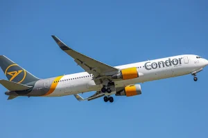 Περιπέτεια σε πτήση από Κέρκυρα για Γερμανία – Έπιασε φωτιά ο κινητήρας, το αεροπλάνο προσγειώθηκε στην Ιταλία