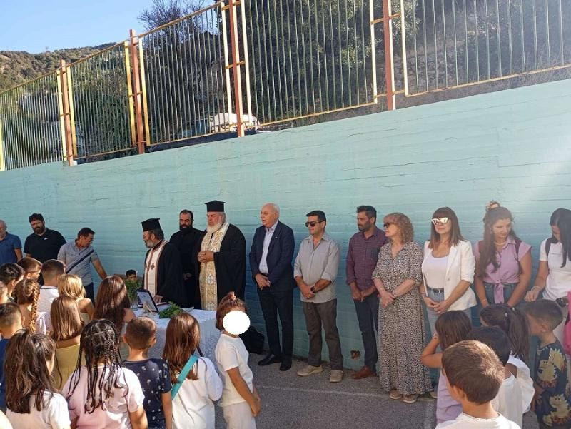 Τελέστηκε ο Αγιασμός στα σχολεία του Δήμου Βιάννου παρουσία του Δημάρχου Παύλου Μπαριτάκη