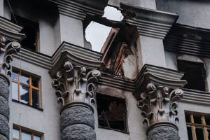 Με πύραυλο Ισκαντέρ χτύπησε η Ρωσία κυβερνητικό κτίριο στο Κίεβο