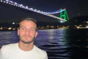 Θρήνος στην Κεφαλονιά με τον θάνατο του 23χρονου Νίκου που έπεσε σε γκρεμό