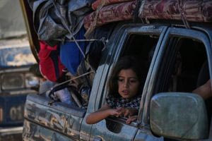 Γάζα: Μαζική φυγή των Παλαιστινίων – “Αφήνουμε πίσω όλη τη ζωή μας”