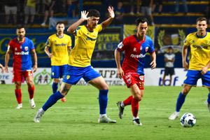 Super League: “Διπλά” για Αρη και Βόλο