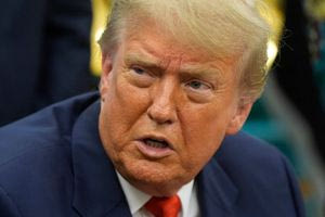 Τραμπ: «Αν το ΝΑΤΟ κάνει ό,τι λέω, ο πόλεμος στην Ουκρανία θα τελειώσει»