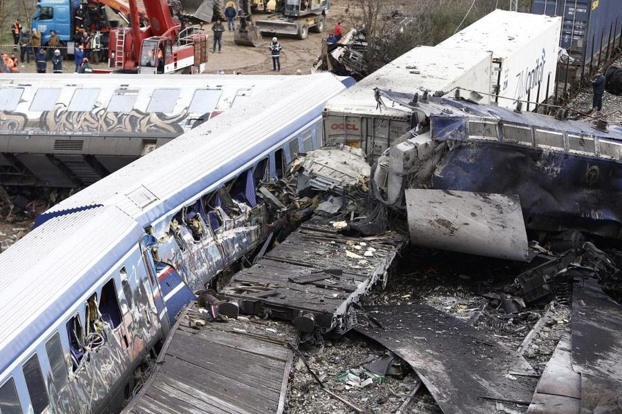Τέμπη: Ο ΟΣΕ παραιτείται από την προσφυγή κατά της αποζημίωσης συγγενών θύματος