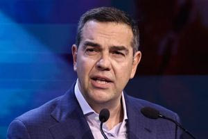 Χτίζει πρόγραμμα ο Αλέξης!