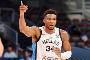 Γιάννης Αντετοκούνμπο: «Τίποτα δεν μπορεί να ξεπεράσει το συναίσθημα να εκπροσωπείς τη χώρα σου»