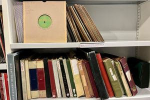 Άνοιξε για το κοινό η μοναδική συλλογή δίσκων 78 στροφών της Βικελαίας Βιβλιοθήκης