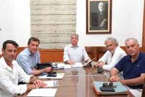 Λασίθι: Με χρηματοδότηση της Περιφέρειας Κρήτης η συντήρηση-ανακατασκευή των γηπέδων τένις του Ομίλου Αντισφαίρισης Σητείας