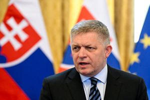 Η Σλοβακία πέρασε νόμο που αναγνωρίζει μόνο δύο φύλα και περιορίζει την υιοθεσία