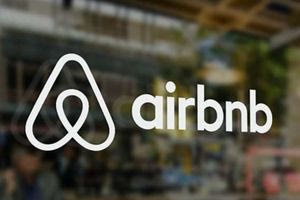 Airbnb: Αλλάζουν οι κανόνες από 1η Οκτωβρίου για τις βραχυχρόνιες μισθώσεις