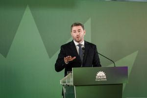 Ανδρουλάκης στη ΔΕΘ: Δεν θα μπούμε στον πειρασμό συμφωνιών που θα υπονομεύσουν το πρόγραμμά μας