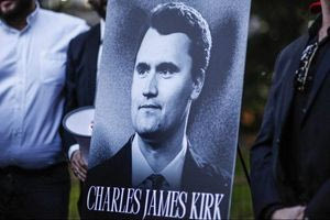 Ιταλία: Σάλος με δηλώσεις καθηγητή για τη δολοφονία του Τσάρλι Κερκ