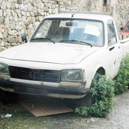 Ηράκλειο: 650 εγκαταλελειμμένα οχήματα σε 9 μήνες