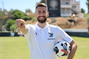 ΟΦΗ: Και τυπικά στα “ασπρόμαυρα” για δυο χρόνια ο Βούκοτιτς