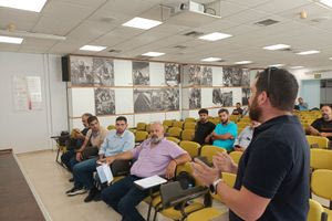 Οι υπόλοιποι… έστειλαν επιστολές– Ποιος βουλευτής πήγε τελικά στη σύσκεψη για τους κτηνοτρόφους;