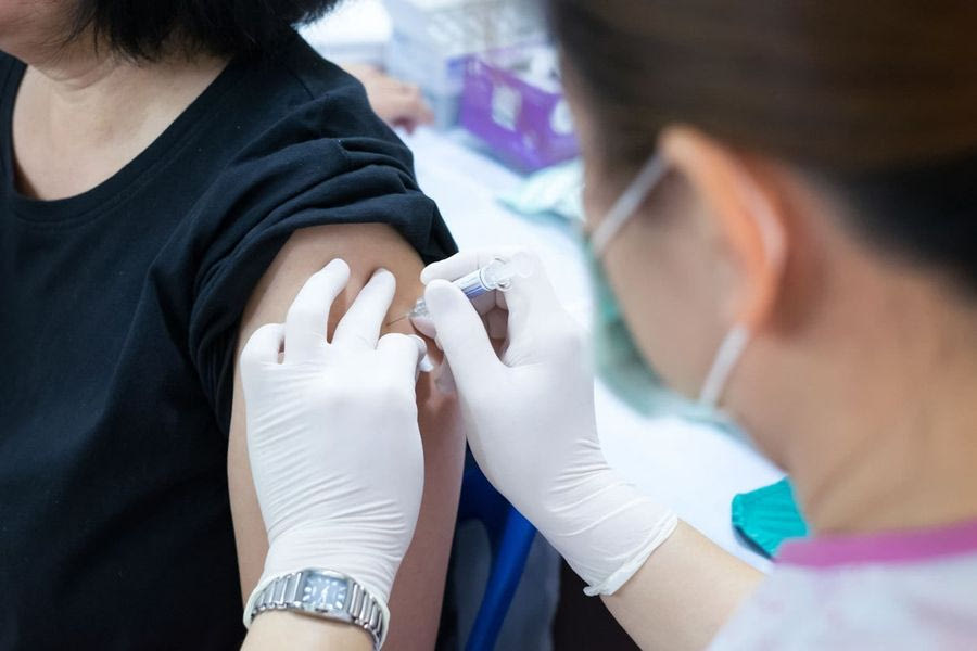 Αρχίζει ο αντιγριπικός εμβολιασμός: Είχαμε κρούσματα γρίπης από τον Ιούλιο