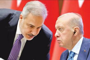 Προκλήσεις Φιντάν και φιέστα Ερντογάν για τη «Γαλάζια Πατρίδα»