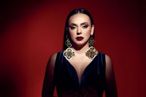 Ερίνη: Μια Κρητικιά στα βραβεία Grammy