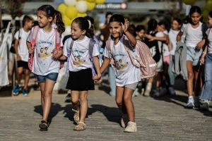 Ισραηλινοί μαθητές απέχουν από τα μαθήματα – Ζητούν ειρήνη και απελευθέρωση των ομήρων