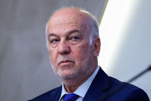 Φλωρίδης: Οι κληρονόμοι δε θα αναγκάζονται να αποποιηθούν κληρονομιά για να μην επωμισθούν χρέη