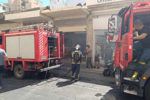 Φωτιά σε μεζεδοπωλείο στο Ηράκλειο: Πώς περιγράφει η επιχείρηση το περιστατικό