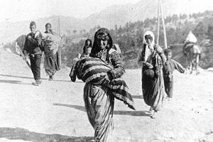 Πώς η Ιστορία έρχεται στο προσκήνιο